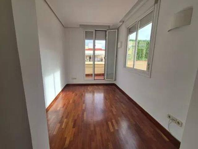 Ático en alquiler en Medina-sidonia, Madrid