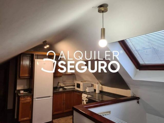 Ático en alquiler en Oviedo, Asturias
