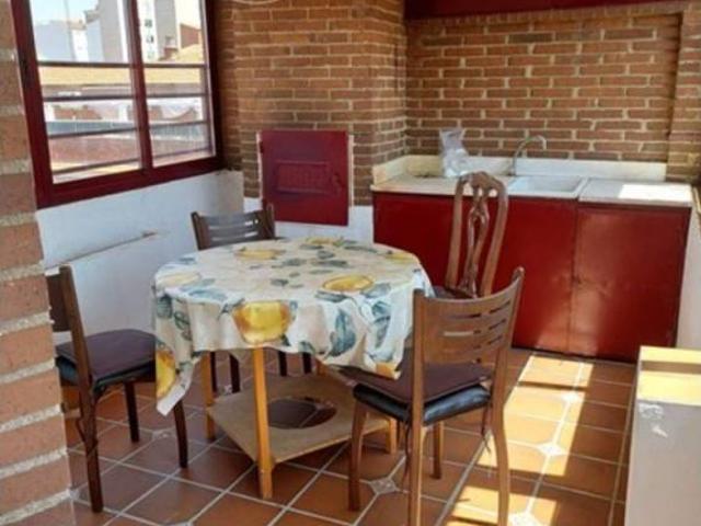 Ático en alquiler en Salesas, Salamanca
