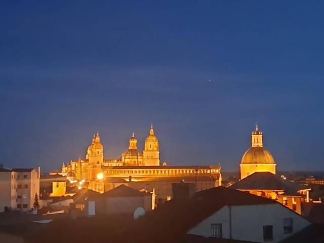 Ático en alquiler en Centro, Salamanca