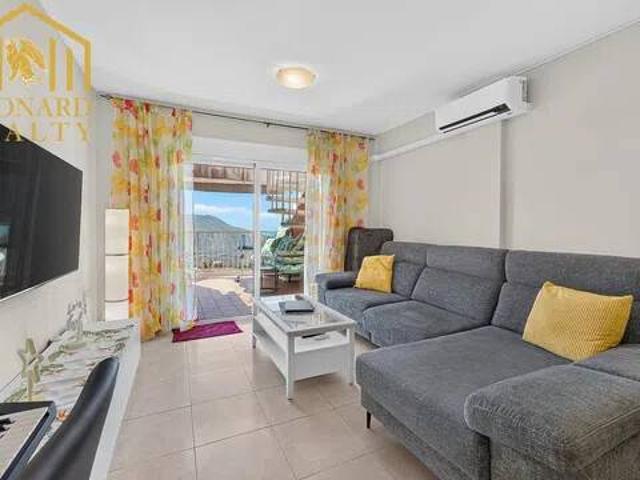 Ático en venta en Los Cristianos, Arona
