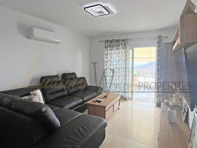 Ático en venta en Aguilas del Teide, Arona