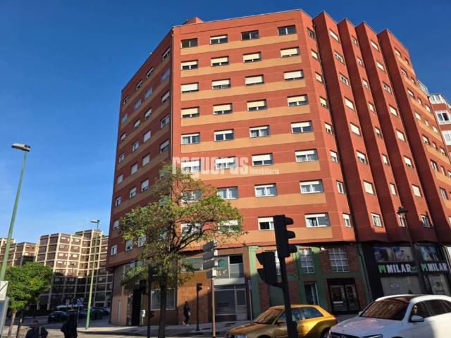 Ático en venta en Avilés, Asturias