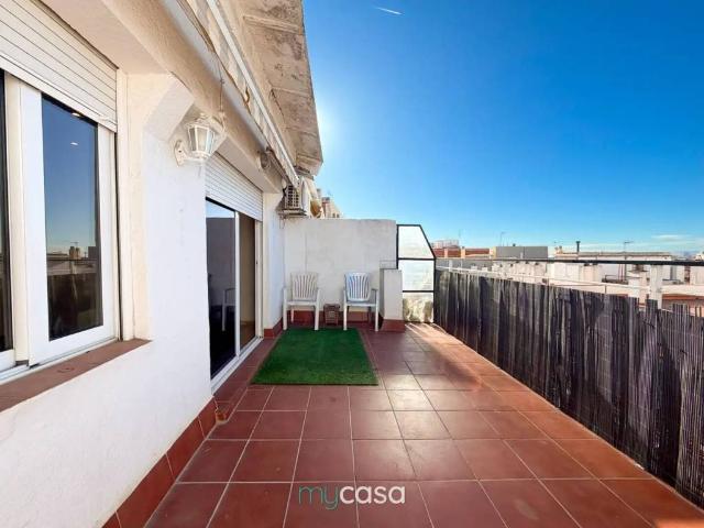 Ático en venta en Districte 3, Barcelonès