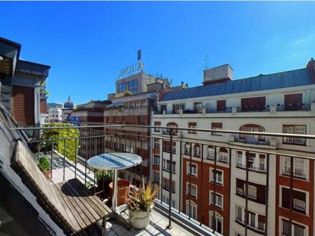 Ático en venta en Bilbao, Vizcaya