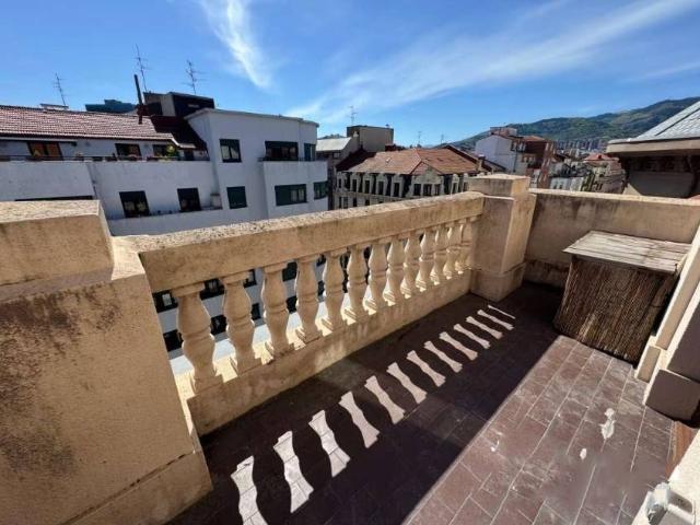 Ático en venta en Bilbao, Abando
