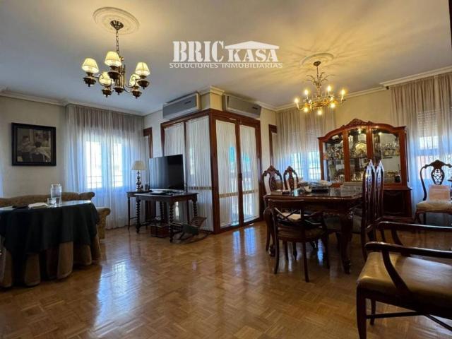 Ático en venta en Reyes Huertas, Cáceres