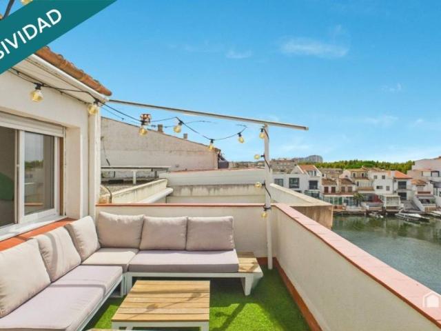Ático en venta en Alt Empordà, Catalunya