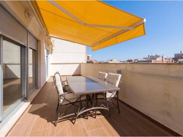 Ático en venta en la Plana Alta, Valencia