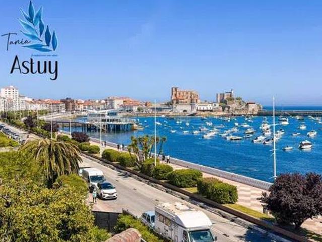 Ático en venta en Casco Histórico, Castro-urdiales