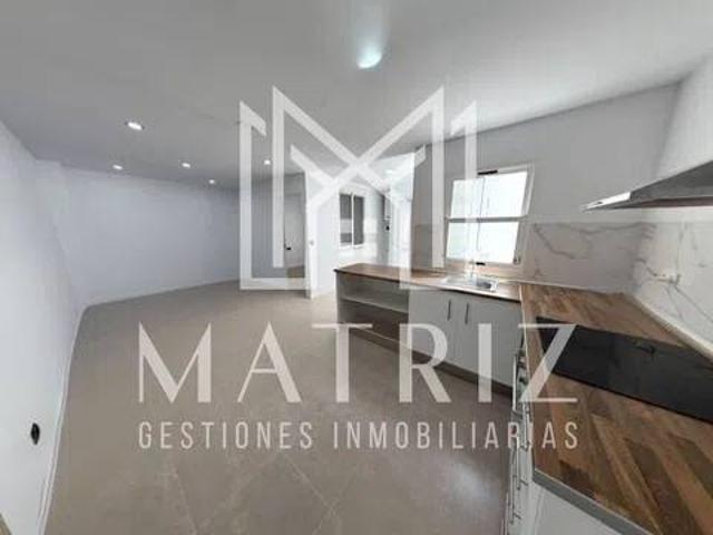 Ático en venta en Elche, Valencia