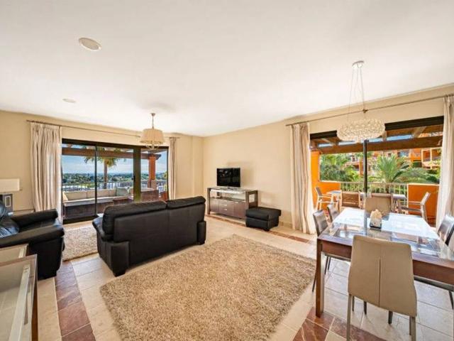 Ático en venta en Urbanización Márquez de Atalaya, Costa del Sol Occidental