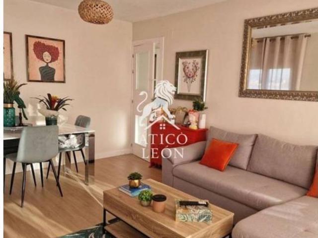 Ático en venta en Ventas, León