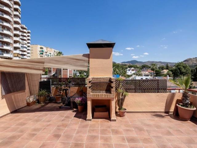 Ático en venta en Málaga, Este