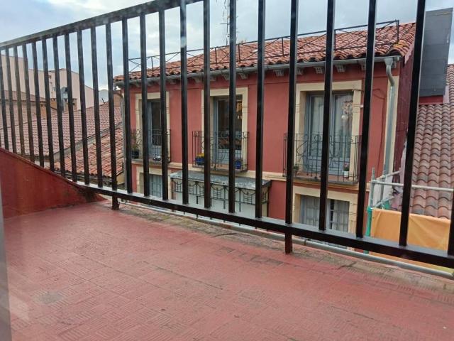 Ático en venta en Soria