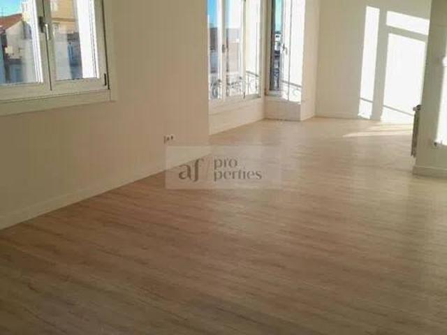 Ático en venta en Castrelos, Vigo