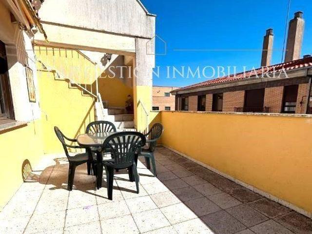 Ático en venta en Villares De La Reina