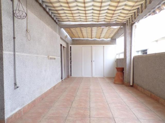 Ático en alquiler en Alicante, Valencia