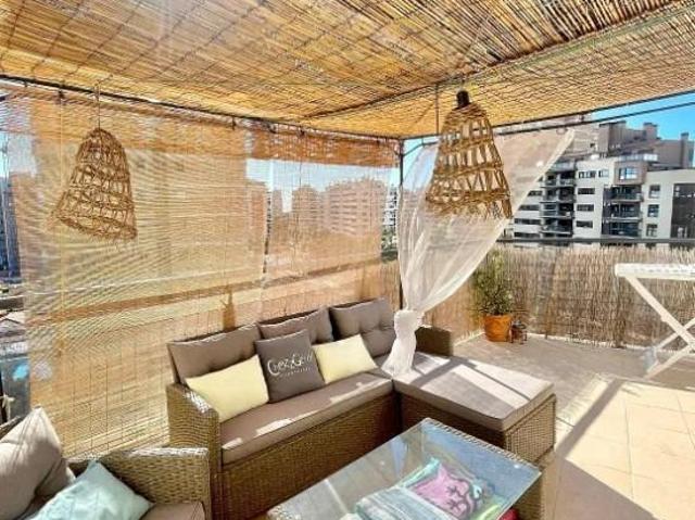 Ático en alquiler en Alicante, Valencia