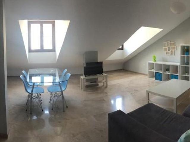 Ático en alquiler en Antequera, Andalucía