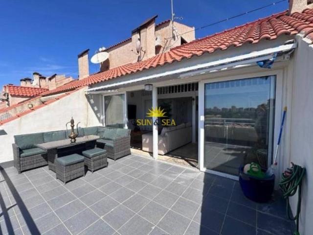 Ático en alquiler en Orihuela, Valencia