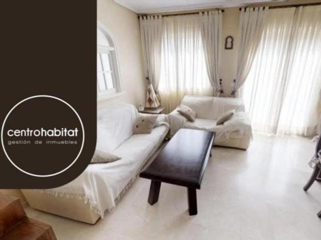 Ático en alquiler en Elda, Valencia