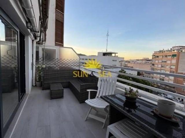 Ático en alquiler en El Trinquete, Elda