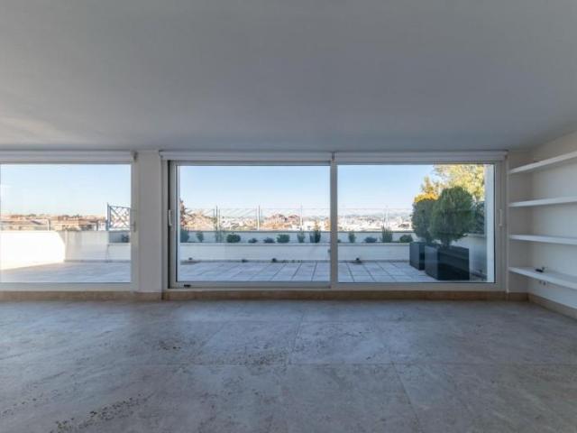 Ático en alquiler en Moncloa-Aravaca, Medina-sidonia