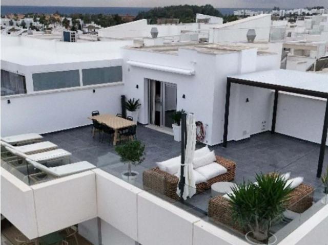 Ático en alquiler en Marbella, Málaga