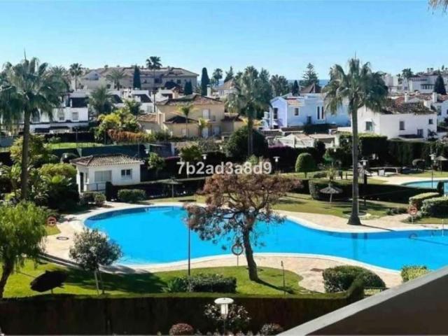 Ático en alquiler en Marbella, Málaga