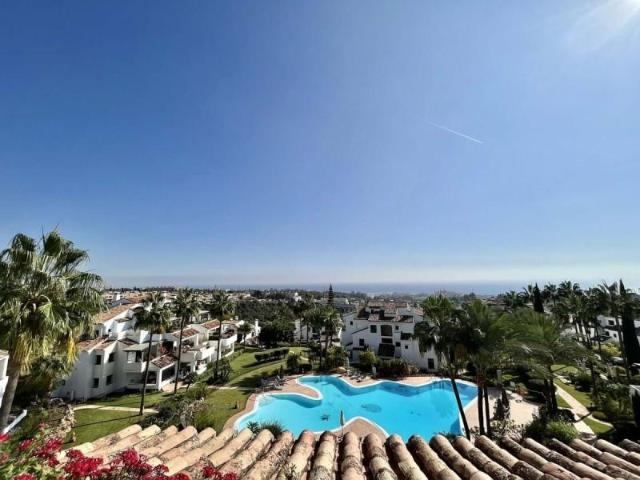 Ático en alquiler en Marbella, Málaga