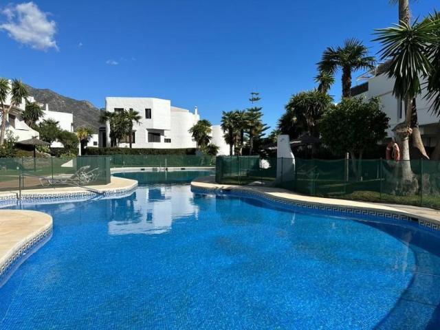 Ático en alquiler en Marbella, Milla de Oro