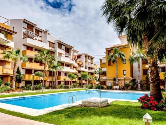 Ático en alquiler en Urbanización Punta Prima, Orihuela