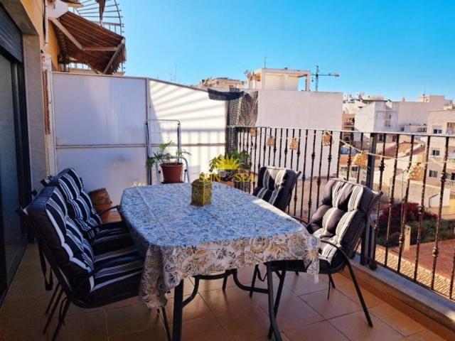 Ático en alquiler en Torrevieja, Valencia