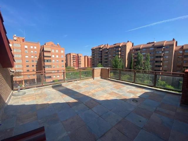 Ático en alquiler en Tres Cantos, Madrid