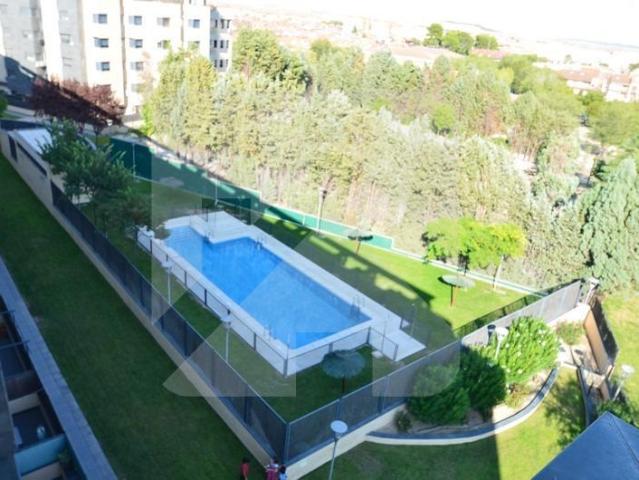 Ático en alquiler en Brezo, Valdemoro