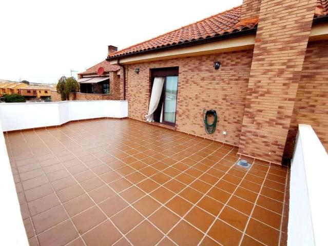 Ático en alquiler en Valdepeñas, Ciudad Real