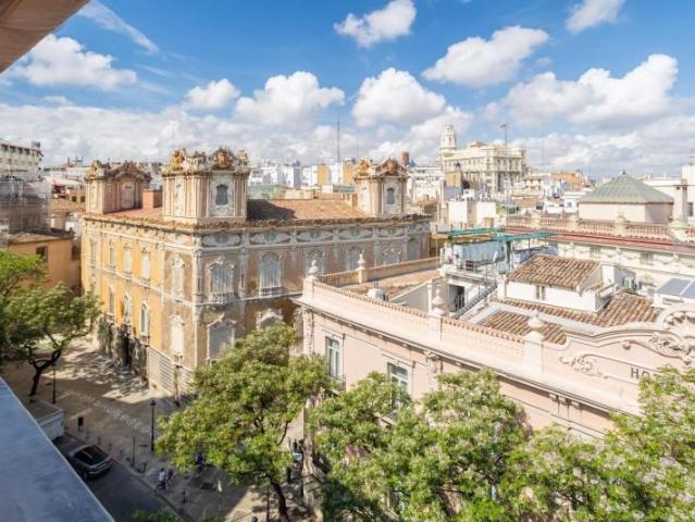 Ático en alquiler en Valencia, Ciutat Vella