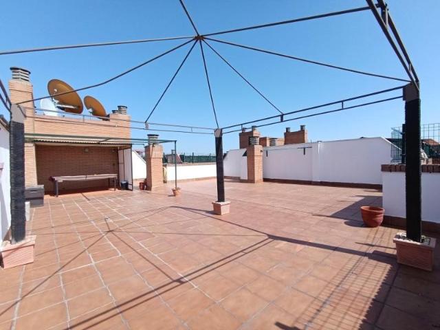Ático en alquiler en Zaragoza, Parque Goya