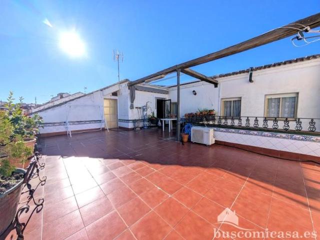 Ático en venta en Linares, Andalucía