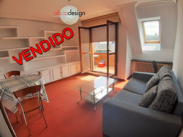 Ático en venta en Oviedo, Asturias