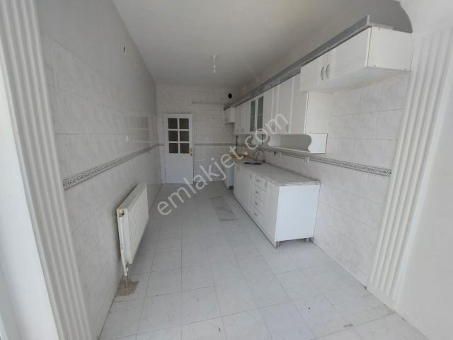 Atıfbey Mahallesi, Gaziemir içerisinde kiralık mülk