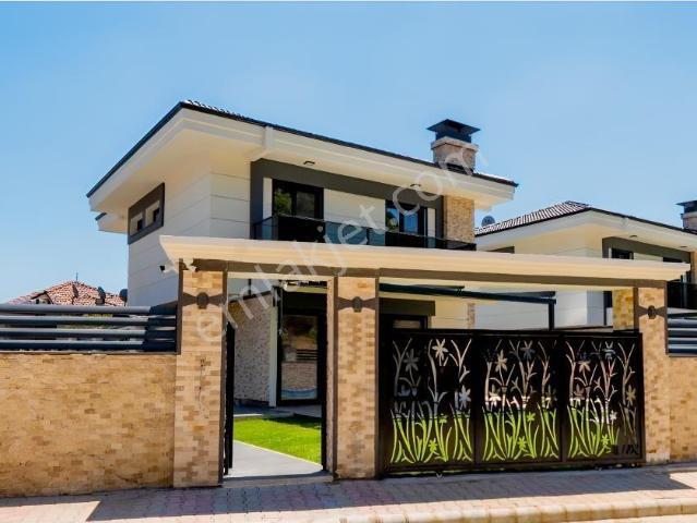 Çamdibi, Marmaris içerisinde satılık Villa