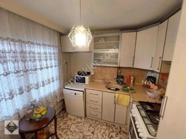 Konak, İzmir içerisinde satılık mülk