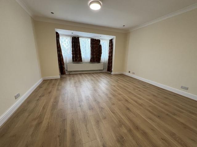 House for rent in Custom House, Greater London