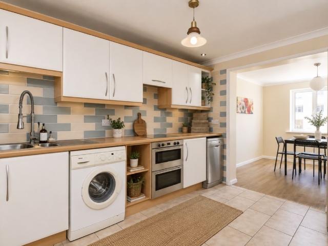 House for rent in Slade Park, Oxford