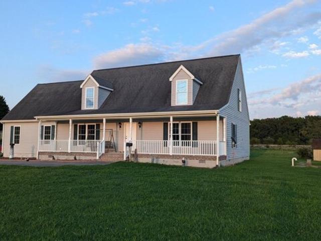 House for sale in Bridgeville House for sale in Bridgeville