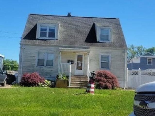 House for sale in Monmouth, New Jersey