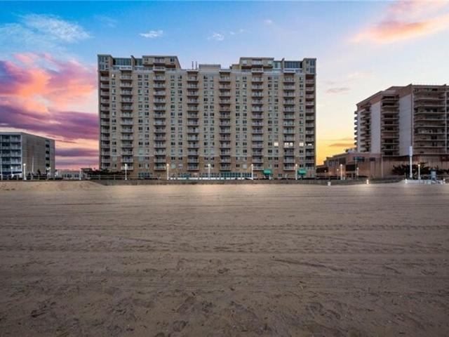 Condo for sale in Virginia Beach