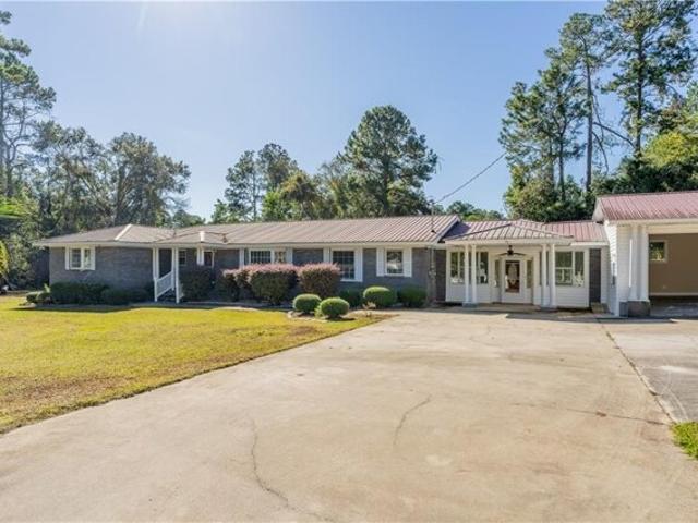 House for sale in Waycross, Georgia
